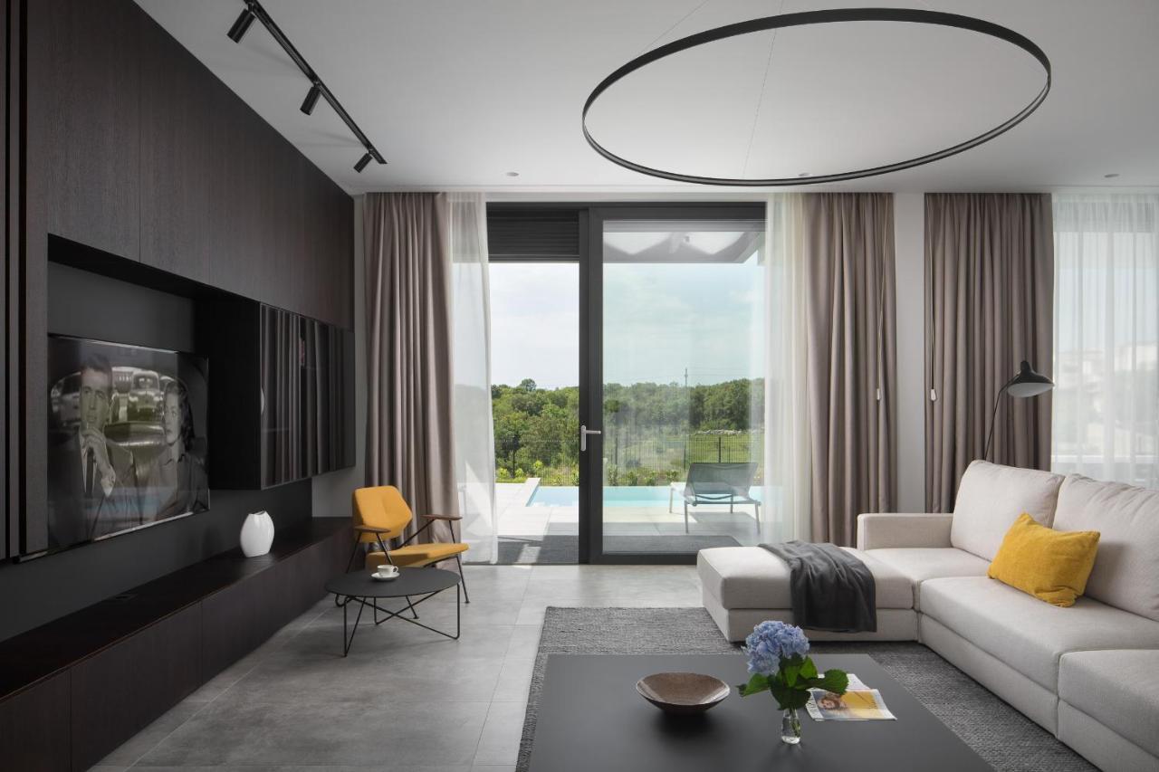 Design Villa Noble With Spa Bale Exterior photo